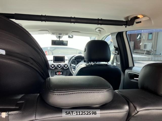 Mercedes Benz B-CLASS 2013-10 8413490-23