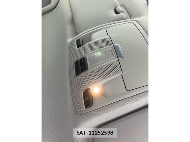 Mercedes Benz B-CLASS 2013-10 8413490-27