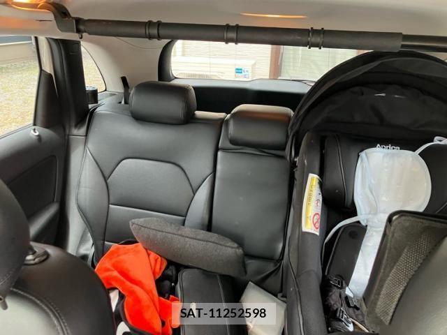 Mercedes Benz B-CLASS 2013-10 8413490-28