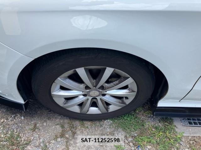 Mercedes Benz B-CLASS 2013-10 8413490-5