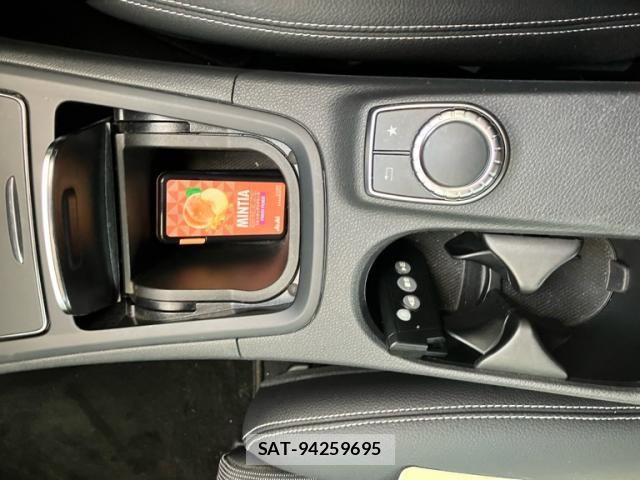 Mercedes Benz B-CLASS 2017-12 8413485-13