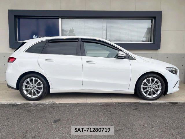 Mercedes Benz B-CLASS 2021-08 8438393-14