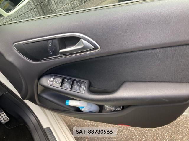 Mercedes Benz B-CLASS 2014-02 8485713-13