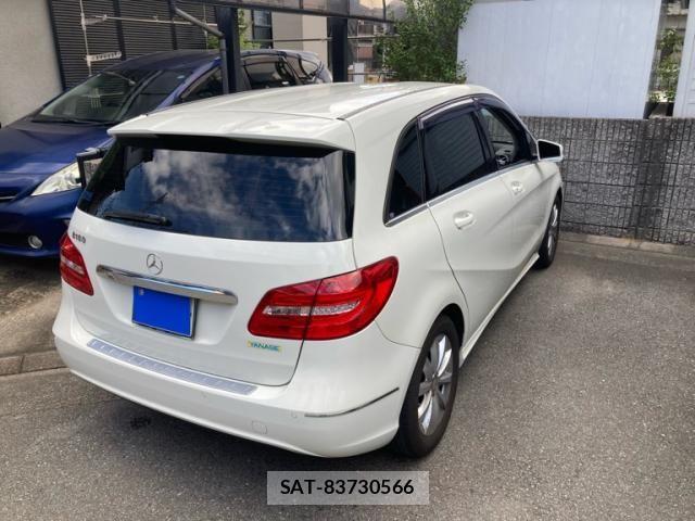 Mercedes Benz B-CLASS 2014-02 8485713-2