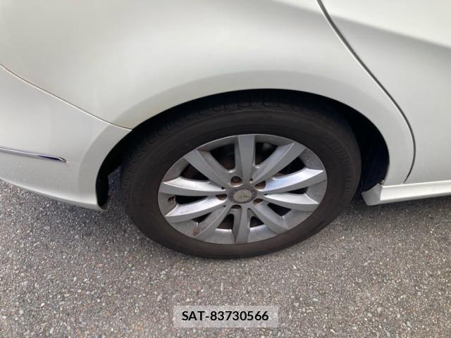 Mercedes Benz B-CLASS 2014-02 8485713-4