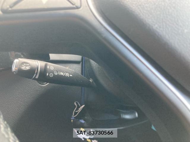Mercedes Benz B-CLASS 2014-02 8485713-8