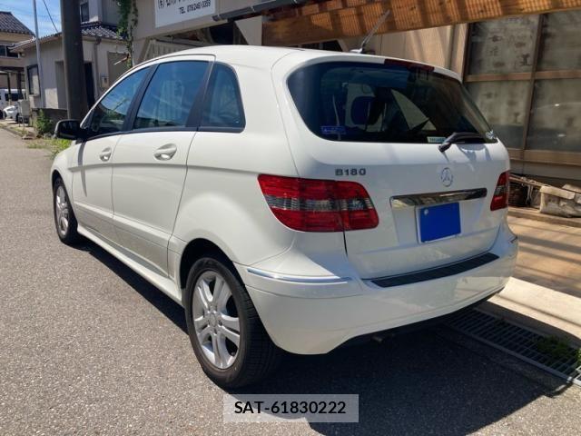 Mercedes Benz B-CLASS 2010-03 8485714-4
