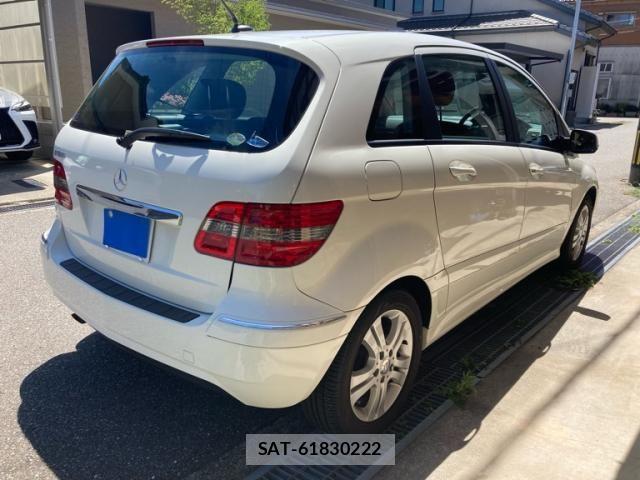Mercedes Benz B-CLASS 2010-03 8485714-5