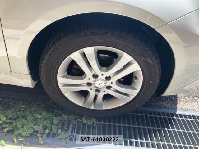 Mercedes Benz B-CLASS 2010-03 8485714-7