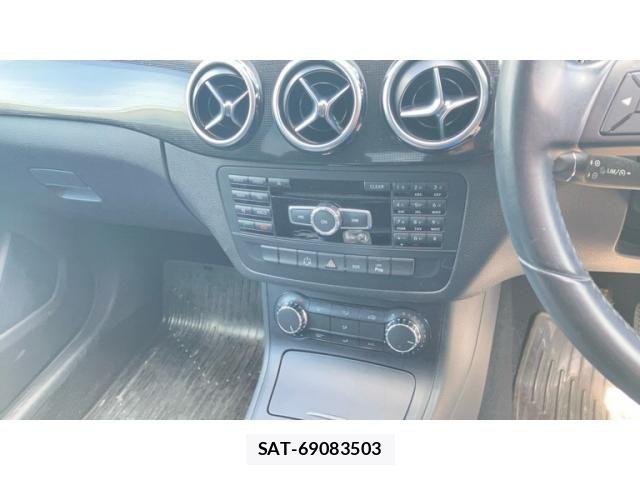 Mercedes Benz B-CLASS 2013-10 8525684-25