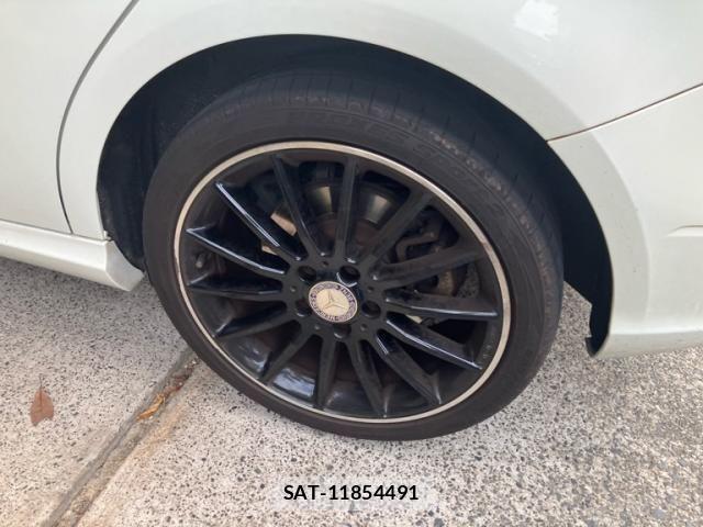 Mercedes Benz B-CLASS 2013-09 8562602-10