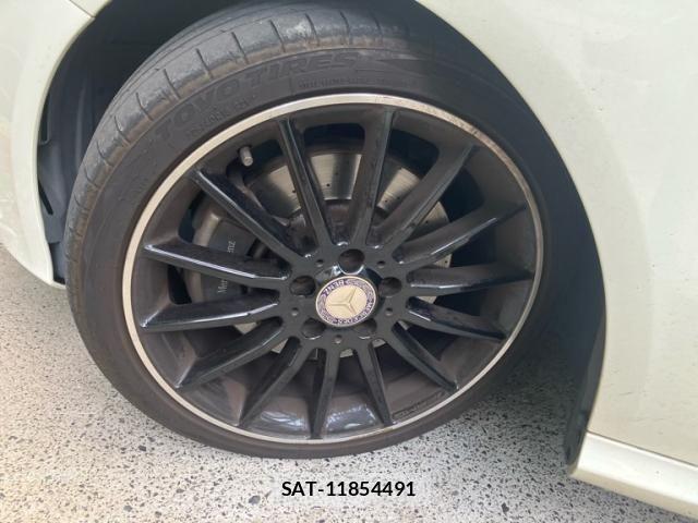 Mercedes Benz B-CLASS 2013-09 8562602-11