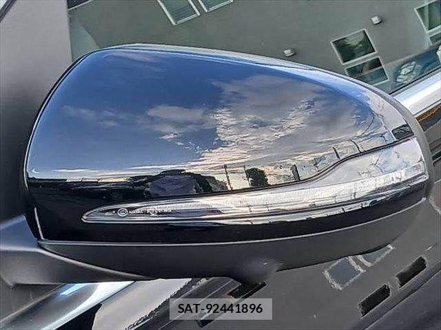 Mercedes Benz B-CLASS 2021-06 8562598-23