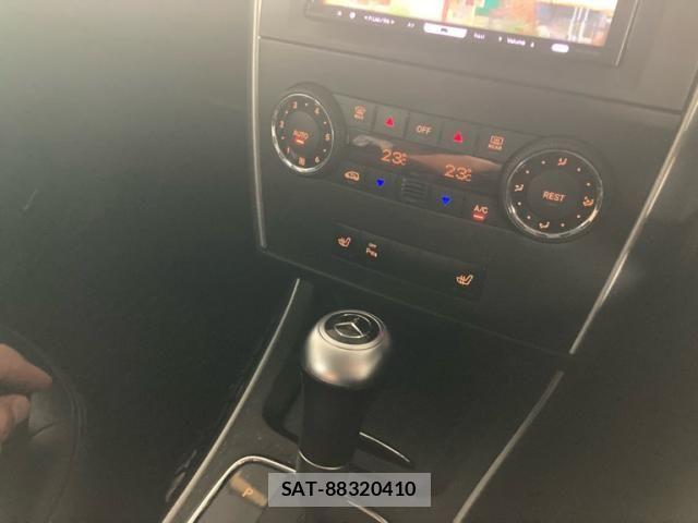 Mercedes Benz B-CLASS 2010-06 8562603-21