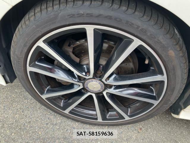 Mercedes Benz B-CLASS 2012-06 8627628-6