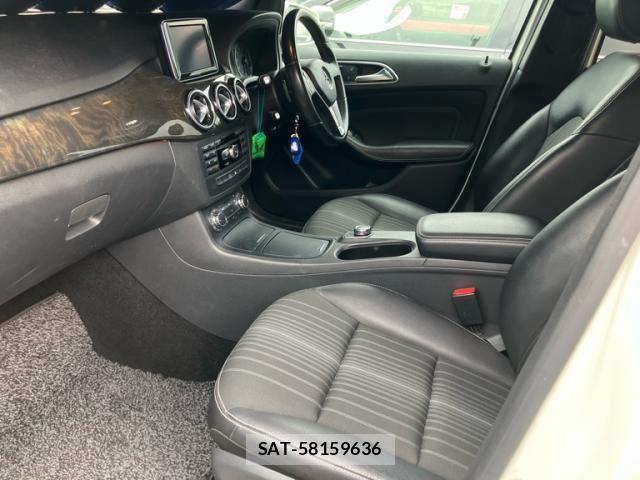 Mercedes Benz B-CLASS 2012-06 8627628-8