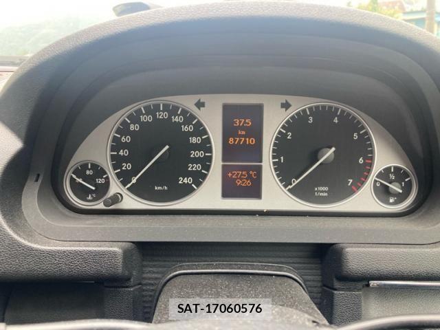 Mercedes Benz B-CLASS 2009-02 8627631-9