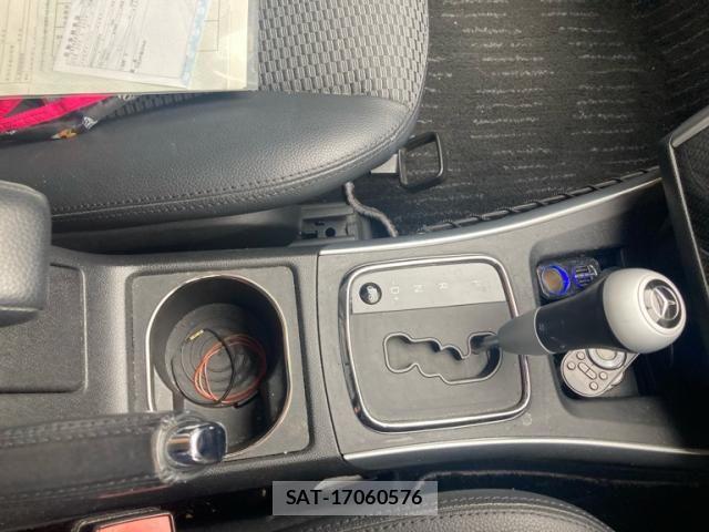Mercedes Benz B-CLASS 2009-02 8627631-10