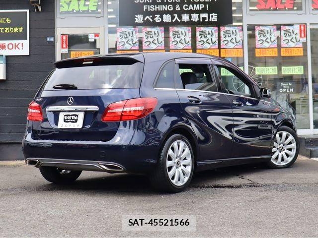 Mercedes Benz B-CLASS 2018-01 8660139-25