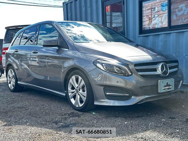 Mercedes Benz B-CLASS 2018-08 8660140-10