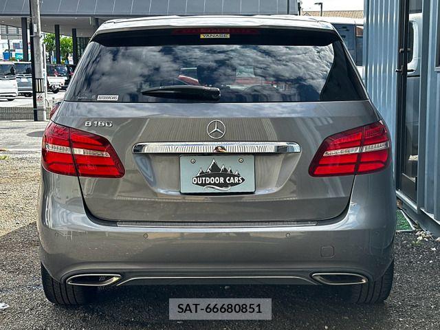 Mercedes Benz B-CLASS 2018-08 8660140-15