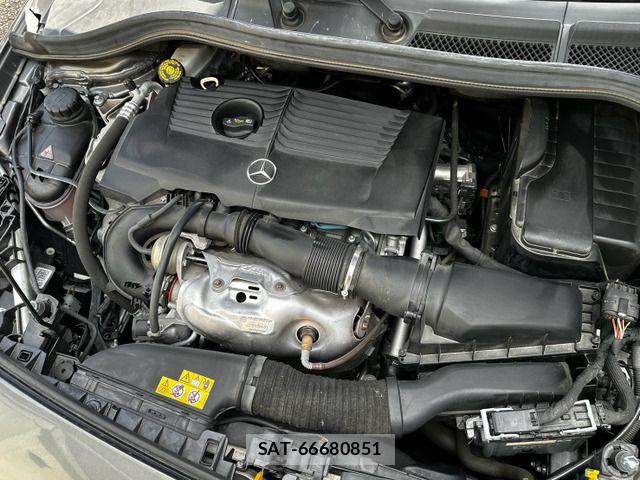 Mercedes Benz B-CLASS 2018-08 8660140-3