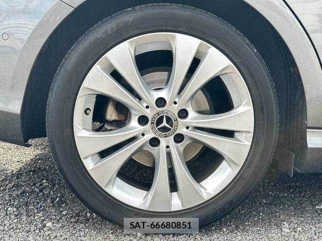 Mercedes Benz B-CLASS 2018-08 8660140-5