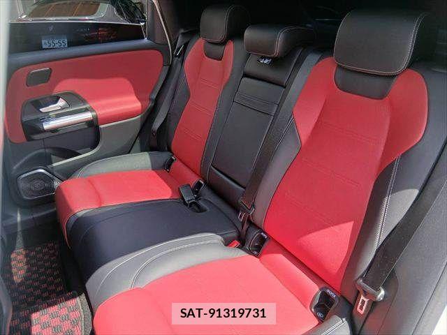 Mercedes Benz B-CLASS 2019-12 8660135-29
