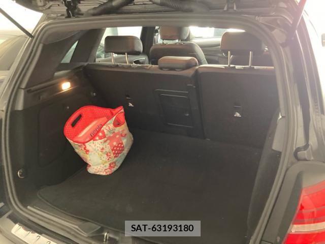 Mercedes Benz B-CLASS 2015-03 8660138-12