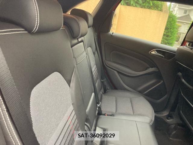 Mercedes Benz B-CLASS 2018-07 8660154-10