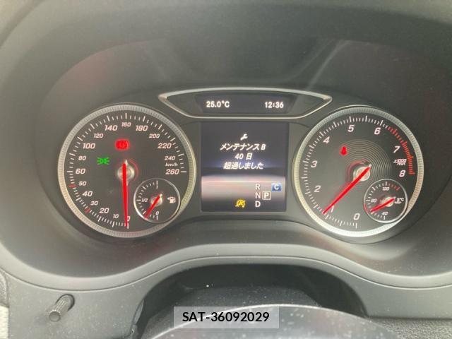 Mercedes Benz B-CLASS 2018-07 8660154-17