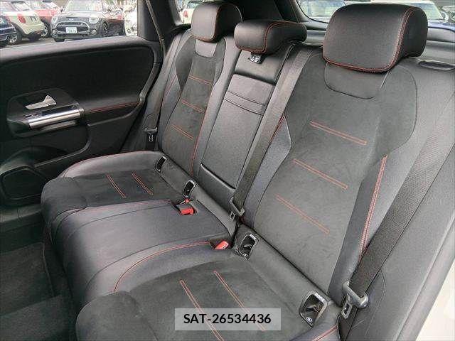 Mercedes Benz B-CLASS 2019-09 8685921-29