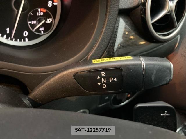 Mercedes Benz B-CLASS 2013-07 8743770-16