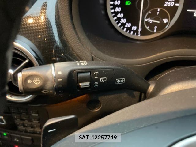 Mercedes Benz B-CLASS 2013-07 8743770-17