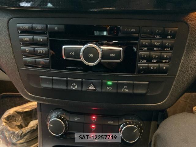 Mercedes Benz B-CLASS 2013-07 8743770-20