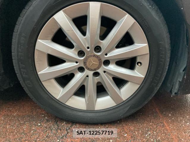 Mercedes Benz B-CLASS 2013-07 8743770-6