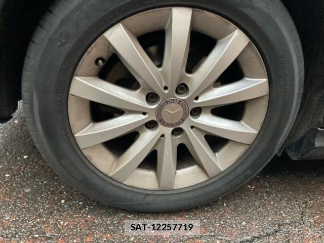 Mercedes Benz B-CLASS 2013-07 8743770-7