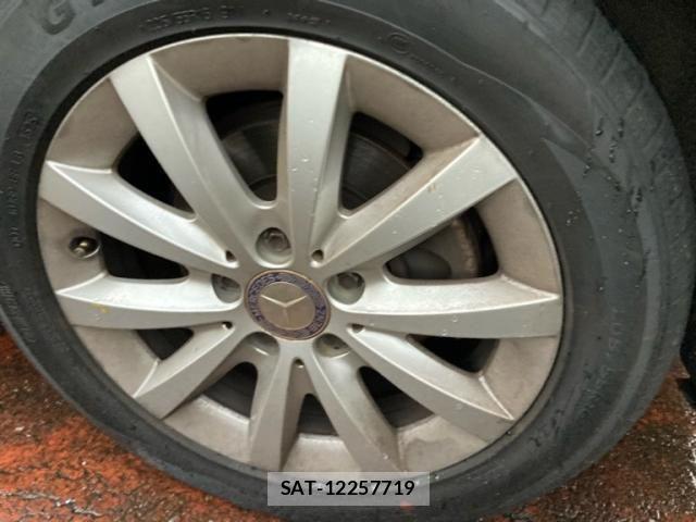 Mercedes Benz B-CLASS 2013-07 8743770-8
