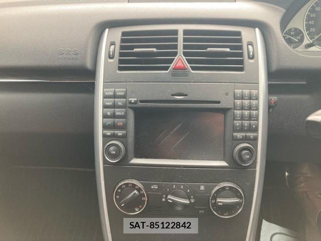 Mercedes Benz B-CLASS 2008-11 8743771-19