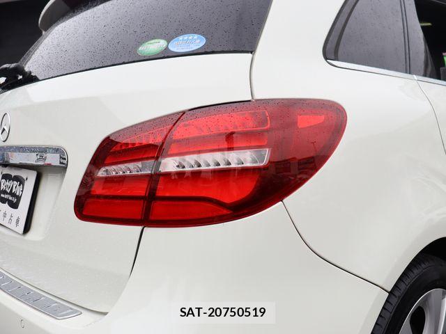 Mercedes Benz B-CLASS 2018-01 8743762-24
