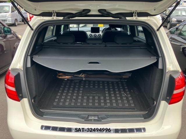 Mercedes Benz B-CLASS 2015-12 8796598-11