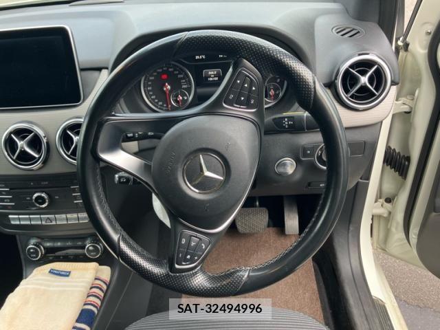 Mercedes Benz B-CLASS 2015-12 8796598-16