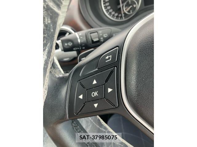 Mercedes Benz B-CLASS 2013-03 8796599-12