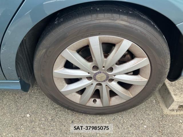 Mercedes Benz B-CLASS 2013-03 8796599-6