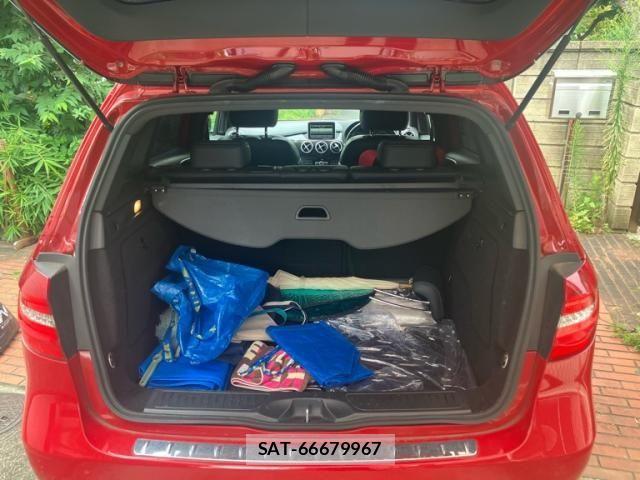 Mercedes Benz B-CLASS 2012-09 8830209-11
