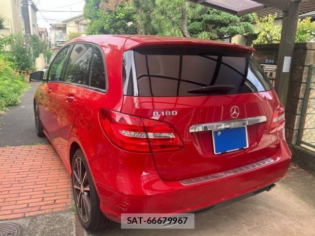Mercedes Benz B-CLASS 2012-09 8830209-4