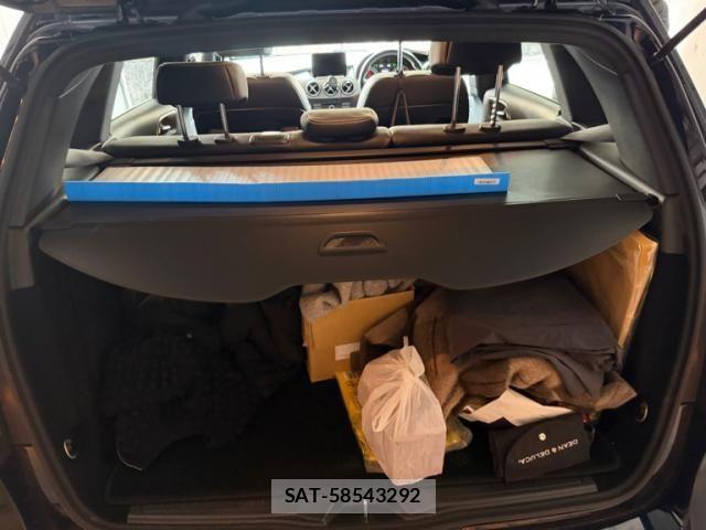 Mercedes Benz B-CLASS 2017-10 8830208-9