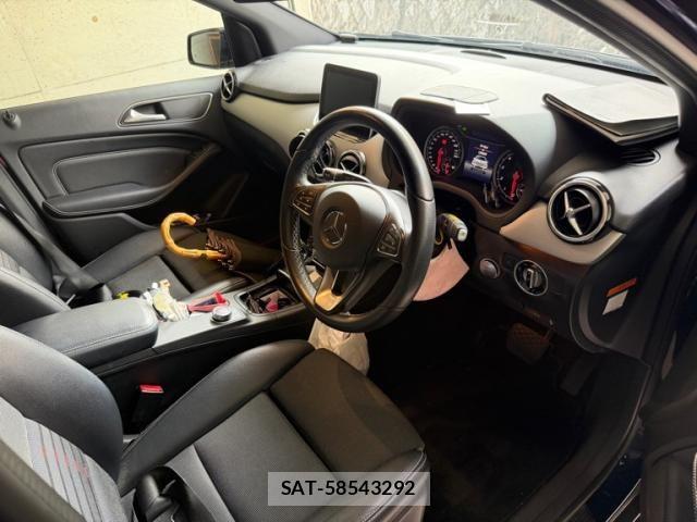 Mercedes Benz B-CLASS 2017-10 8830208-10