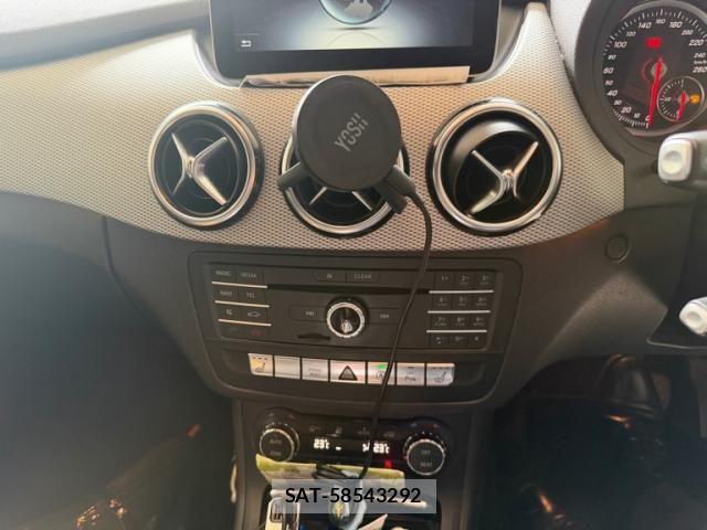 Mercedes Benz B-CLASS 2017-10 8830208-21