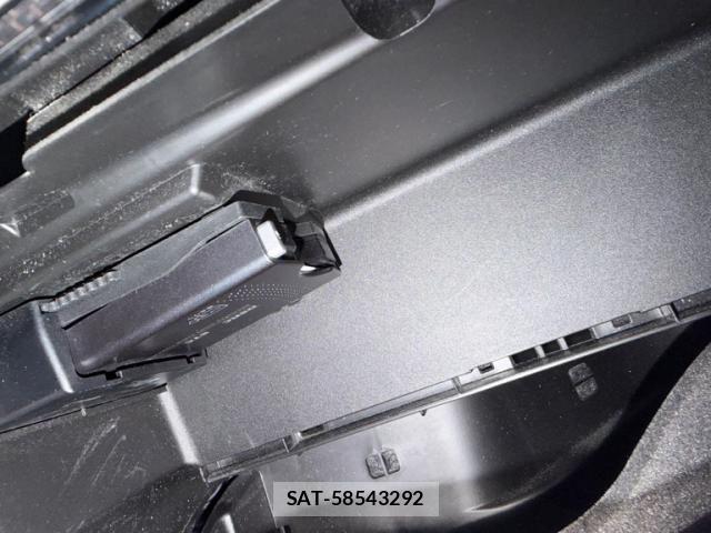 Mercedes Benz B-CLASS 2017-10 8830208-26